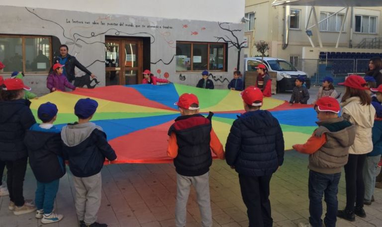 Los peques de Burjassot disfrutarán de la Escuela de Navidad