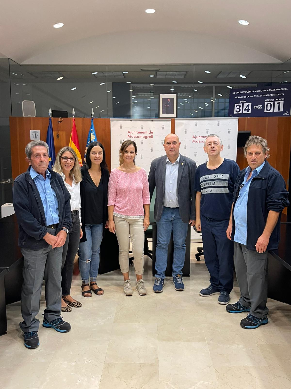 El Ayuntamiento de Massamagrell recibe a los empleados del programa EXPLUS de Labora